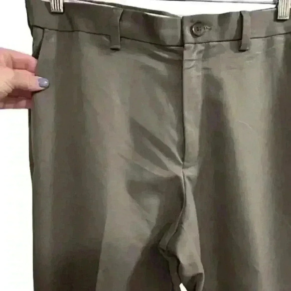 Haggar Men's Cool 18 Pro Classic Fit Green Dress Pants Sz 34x29 Flat Front Golf - Picture 6 of 12